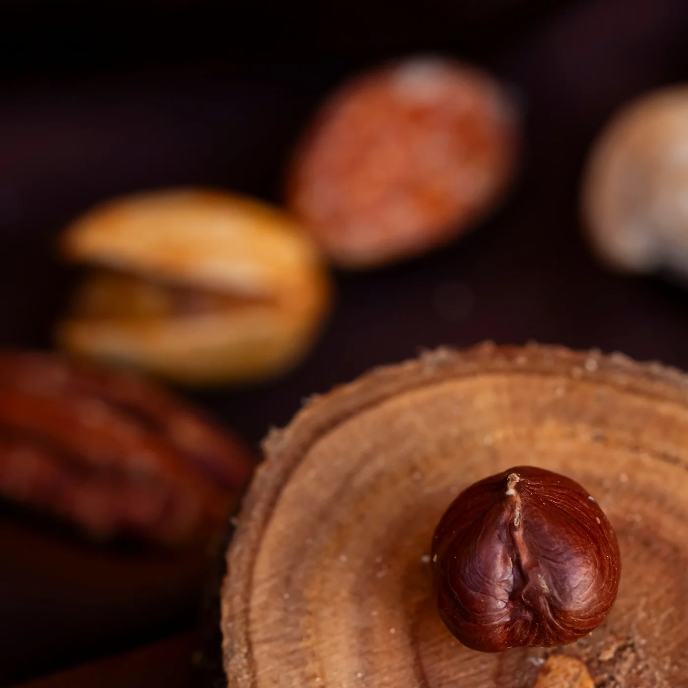 بندق نىء - 100 جم