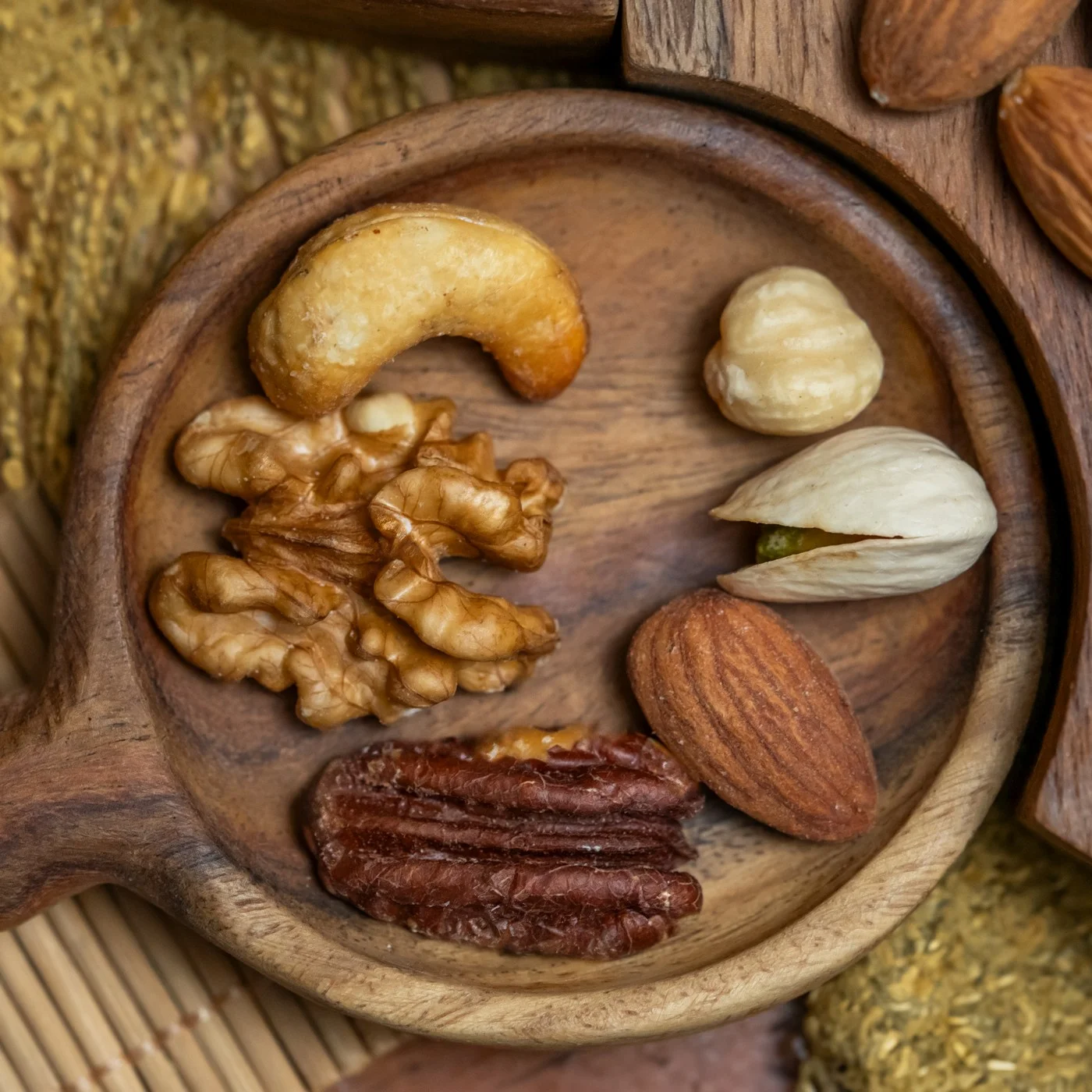 أبو عوف ميكس محمص ملح - 100 جم