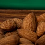 لوز محمص بدون ملح – بخار - 100 جم