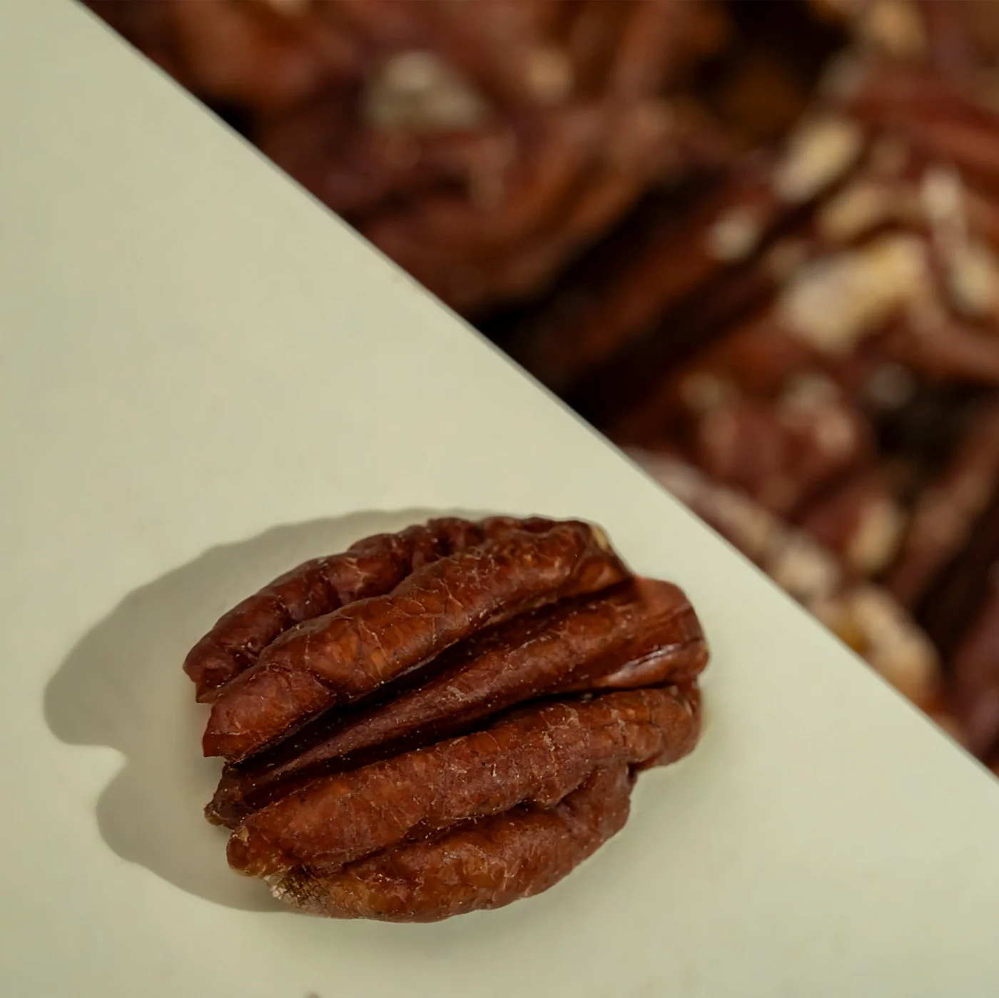 بيكان مقشر بخار - 100 جم