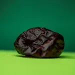 قراصيا بالنواه جامبو - 100 جم