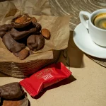 Sahara Dates Chocolate With Almonds - 300 gm