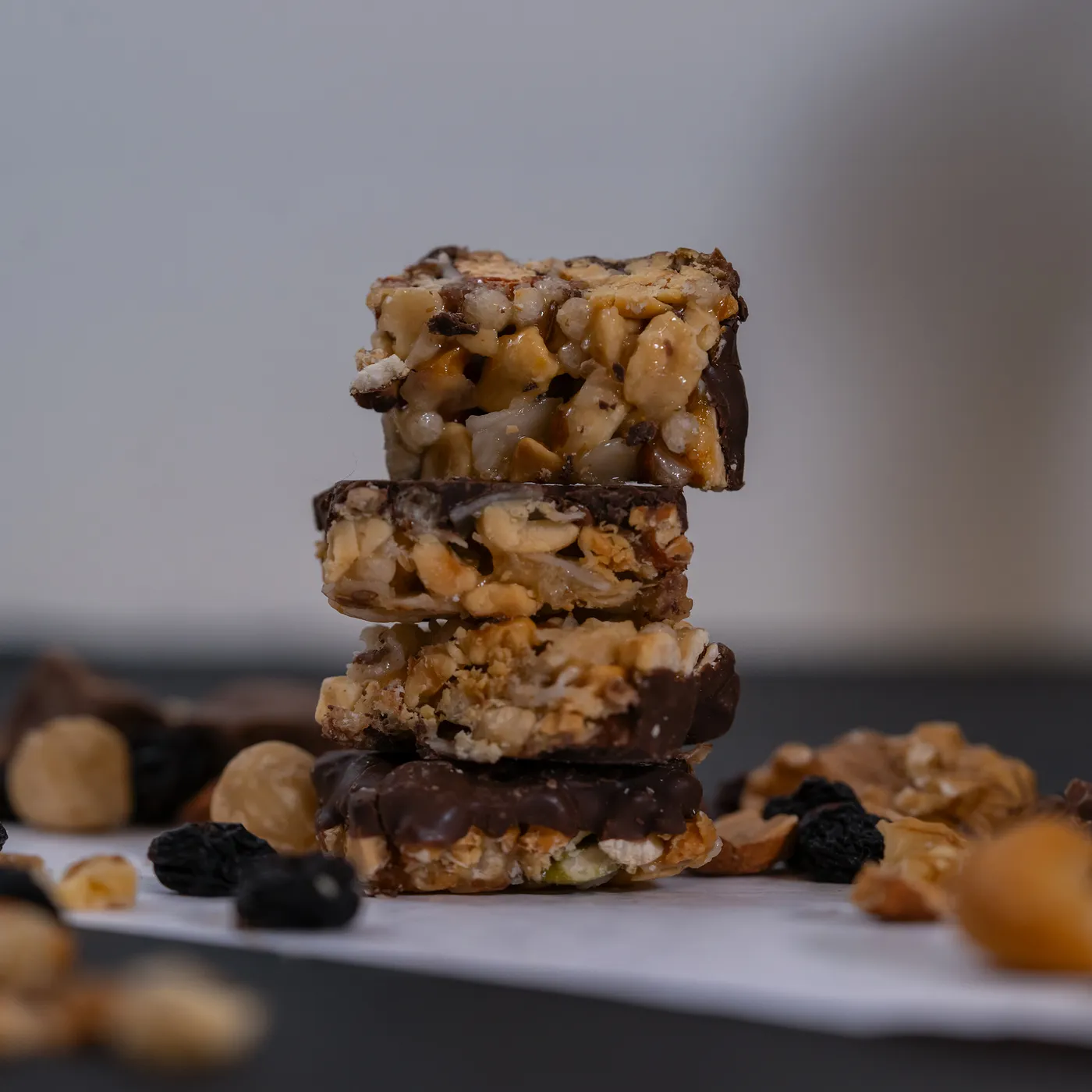 بار مكسرات بجوز الهند والفواكه - 40 جم